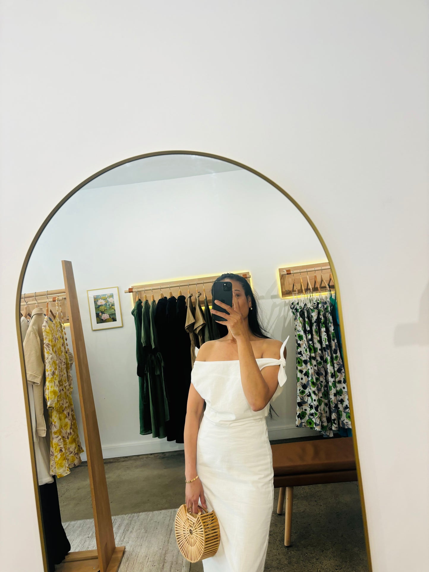 The White Elegance Dress