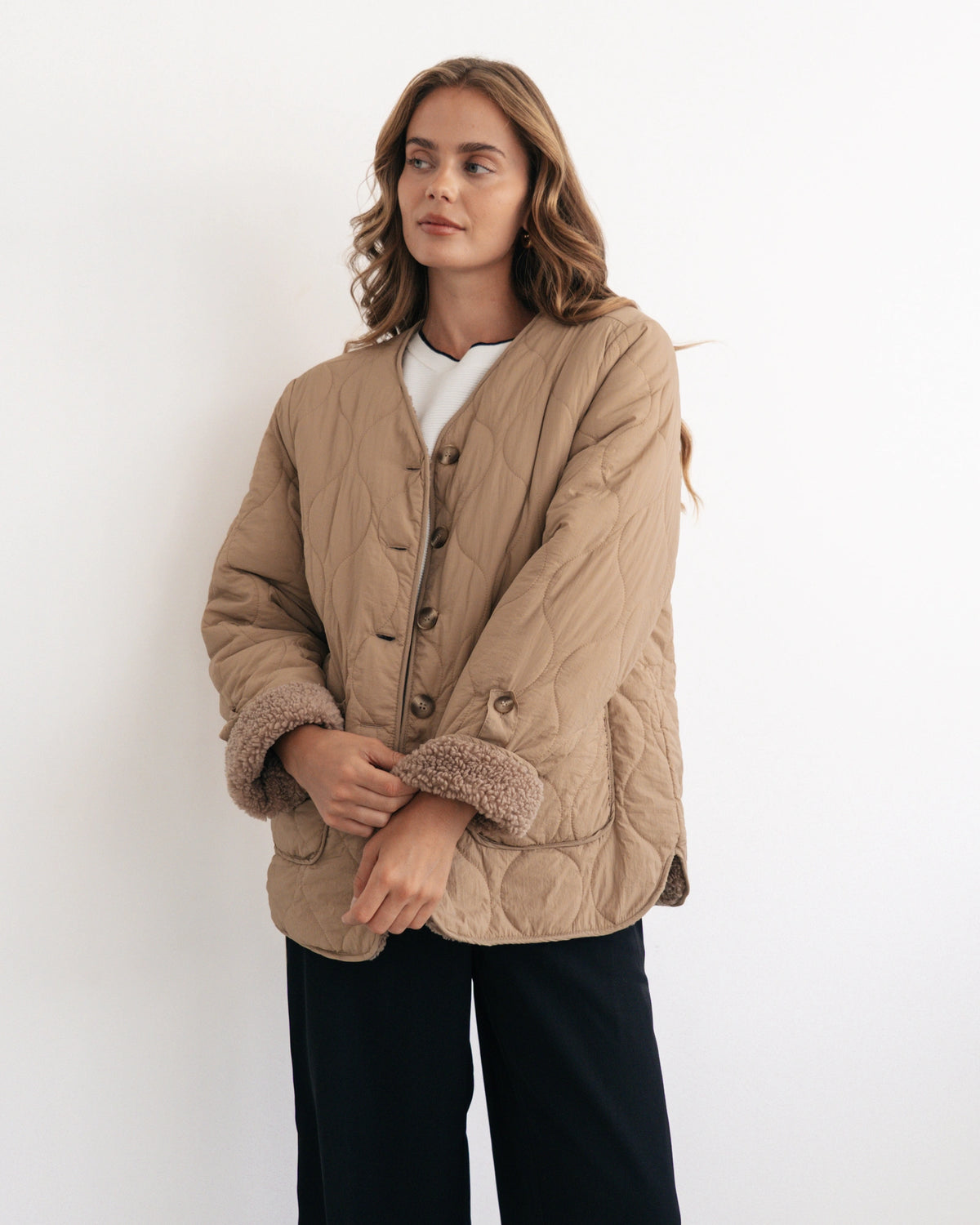 REVERSIBLE JACKET