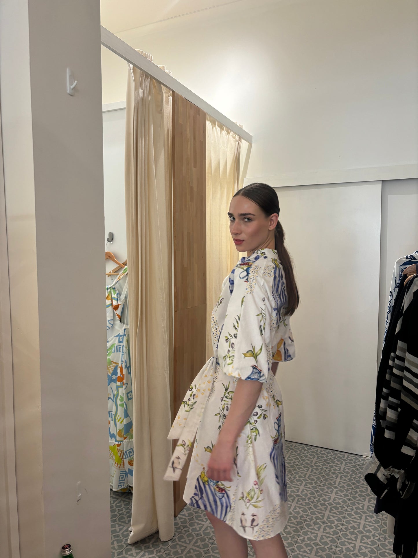 Piper" Dress in Tables in Wilderness Print - Palm Cove